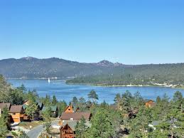 Golden%20Bear%20Cottages%20and%20Cabins%20by%20the%20lake