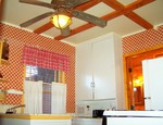 1 Bedroom cottages with large Jacuzzi or Spa. Pet friendly - Kitchen and fireplace. #5,6 Photo 17