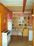 1 Bedroom cottages with large Jacuzzi or Spa. Pet friendly - Kitchen and fireplace. #5,6 Photo 5