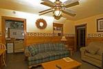 2 Bedroom mid-size cottages (with Jacuzzi or Hot Tub) - Kitchen and fireplace. Pet friendly #10, No pets #16 Photo 6