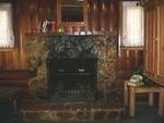 3 Bedroom 2 bath spa cabin with Jacuzzi - Full kitchen and fireplace. Pet friendly #11,17,26 Photo 11